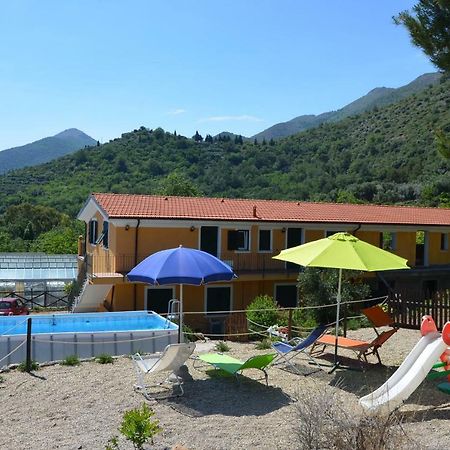 Agriturismo Tendapiccola Чериале Экстерьер фото